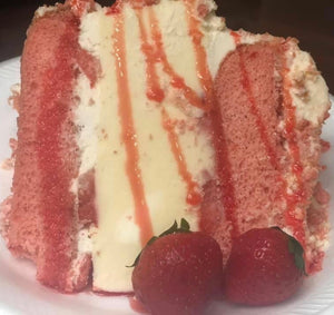Strawberry Crunch Cheesecake Cake
